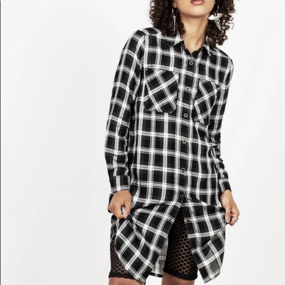 Disturbia button up dress - Picture 2 of 2